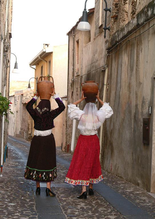 Su Cannonariu Orosei Bagian luar foto